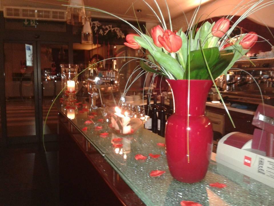 צ'יטדלה Locanda Trattoria Caffe Cavour מראה חיצוני תמונה